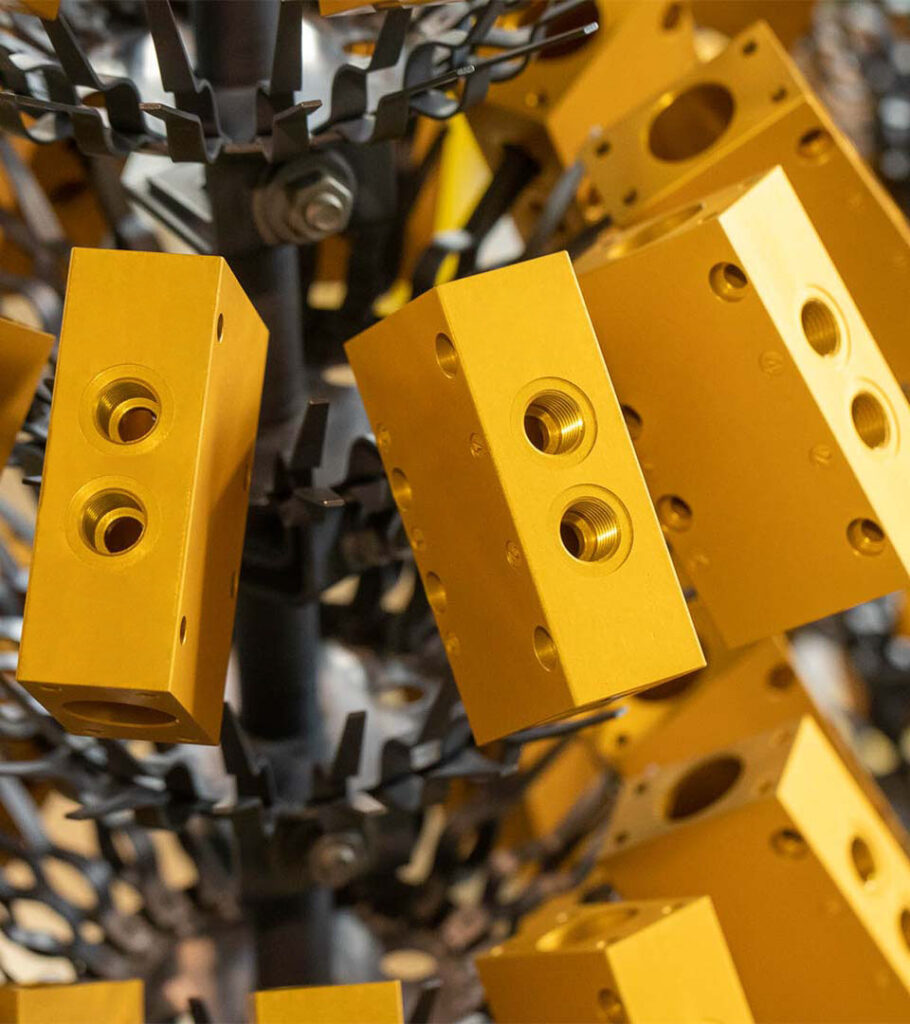 Ossidazione anodica naturale dell'alluminio lega 7000